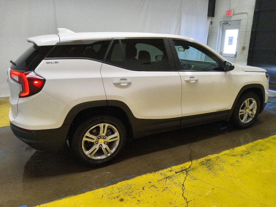 2024 GMC TERRAIN SLE 3