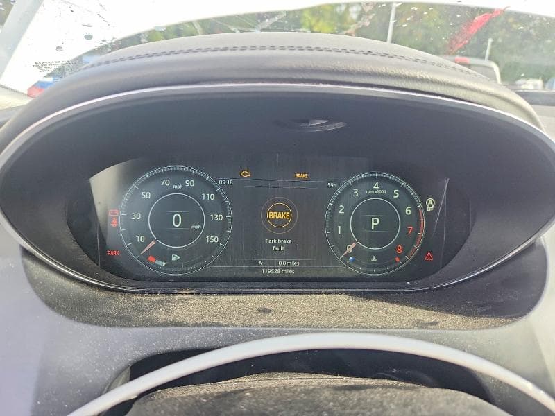 2018 JAGUAR E-PACE SE 9