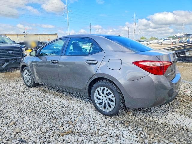 2017 TOYOTA COROLLA LE 2