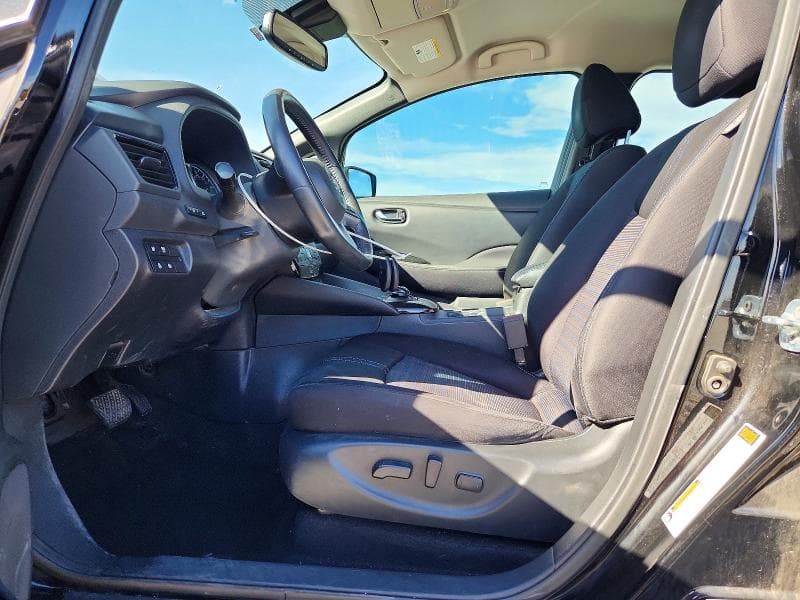 2019 NISSAN LEAF SV 7