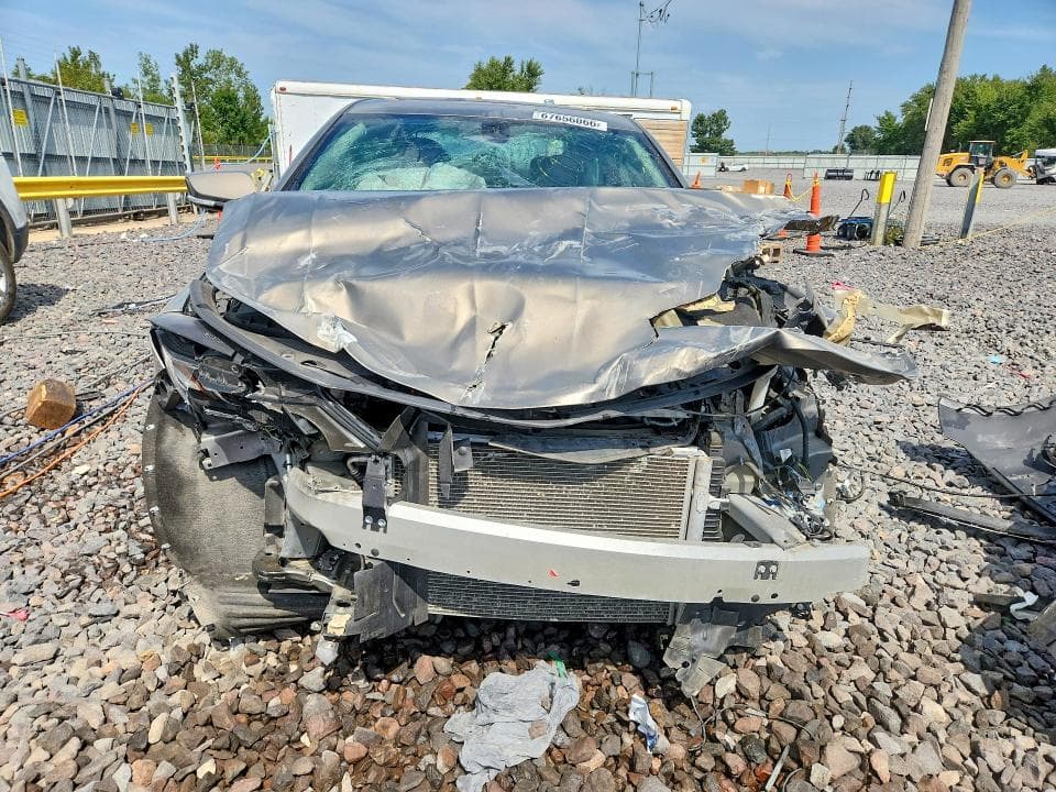 2019 CHEVROLET IMPALA LT 5