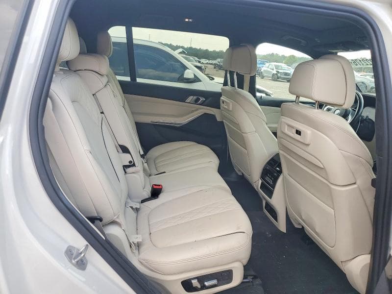 2021 BMW X7 XDRIVE40I 10