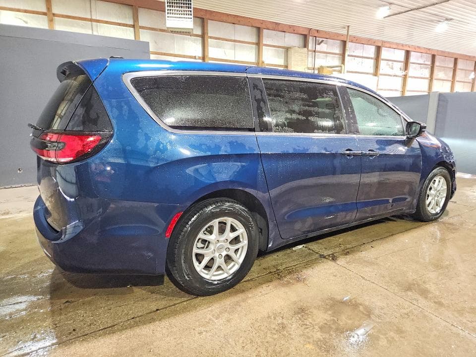 2025 CHRYSLER PACIFICA SELECT 3