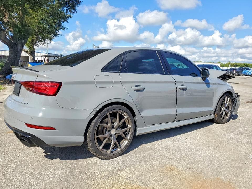 2018 AUDI RS3 3