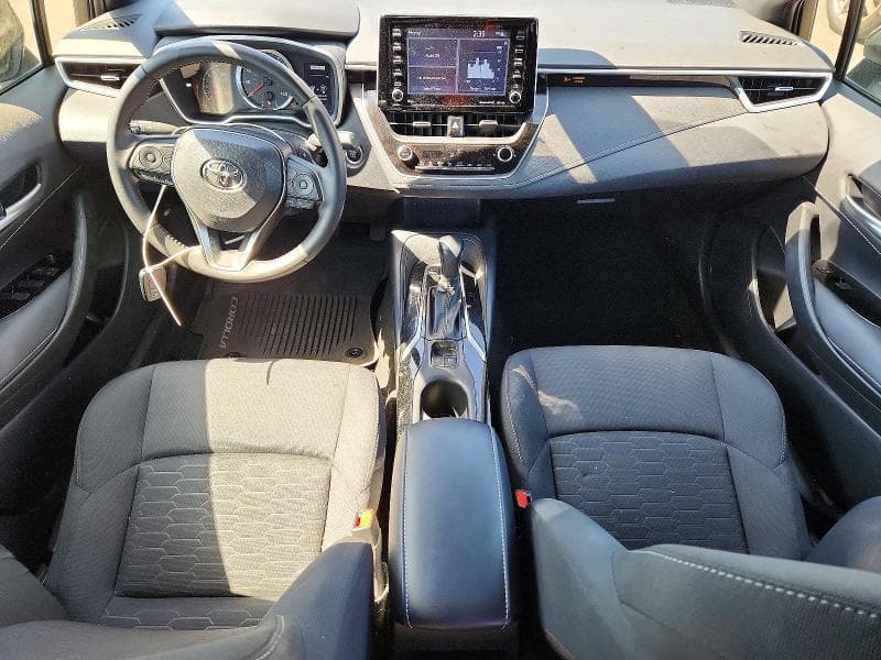 2022 TOYOTA COROLLA HATCHBACK SE 8