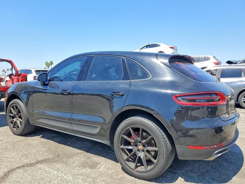 2017 PORSCHE MACAN 2