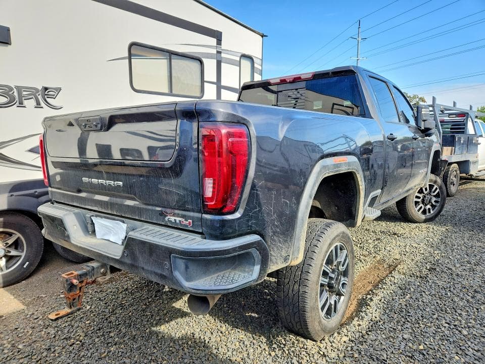 2020 GMC SIERRA K2500 AT4 3