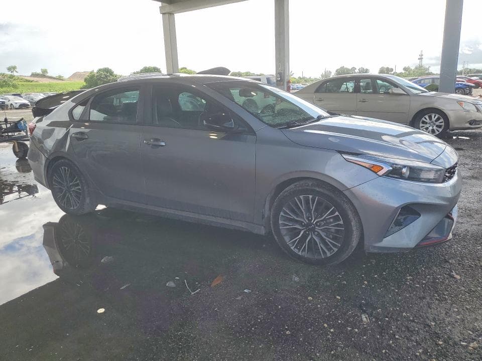 2024 KIA FORTE GT LINE 4