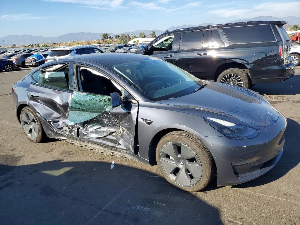 2022 TESLA MODEL 3 4