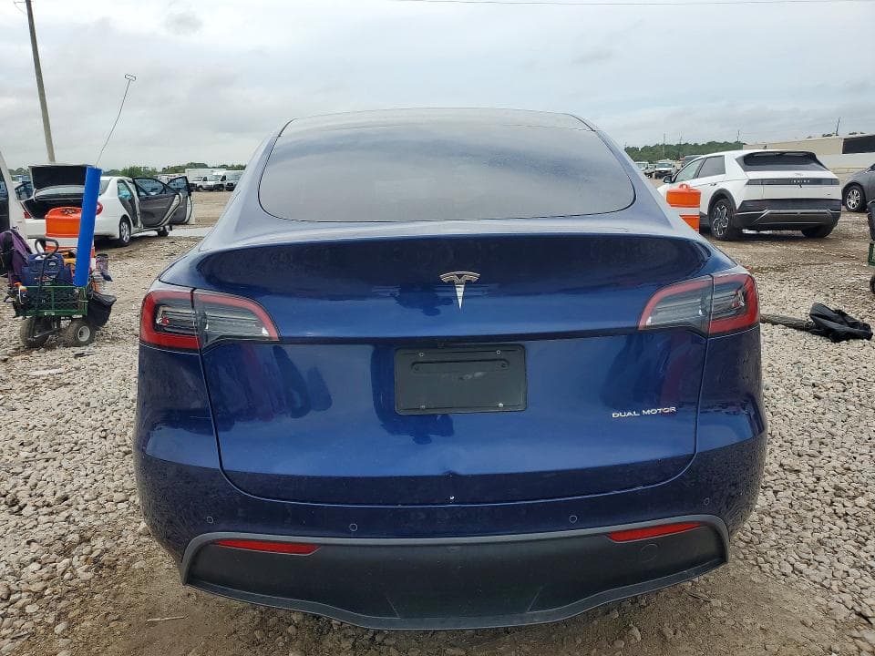 2022 TESLA MODEL Y 6