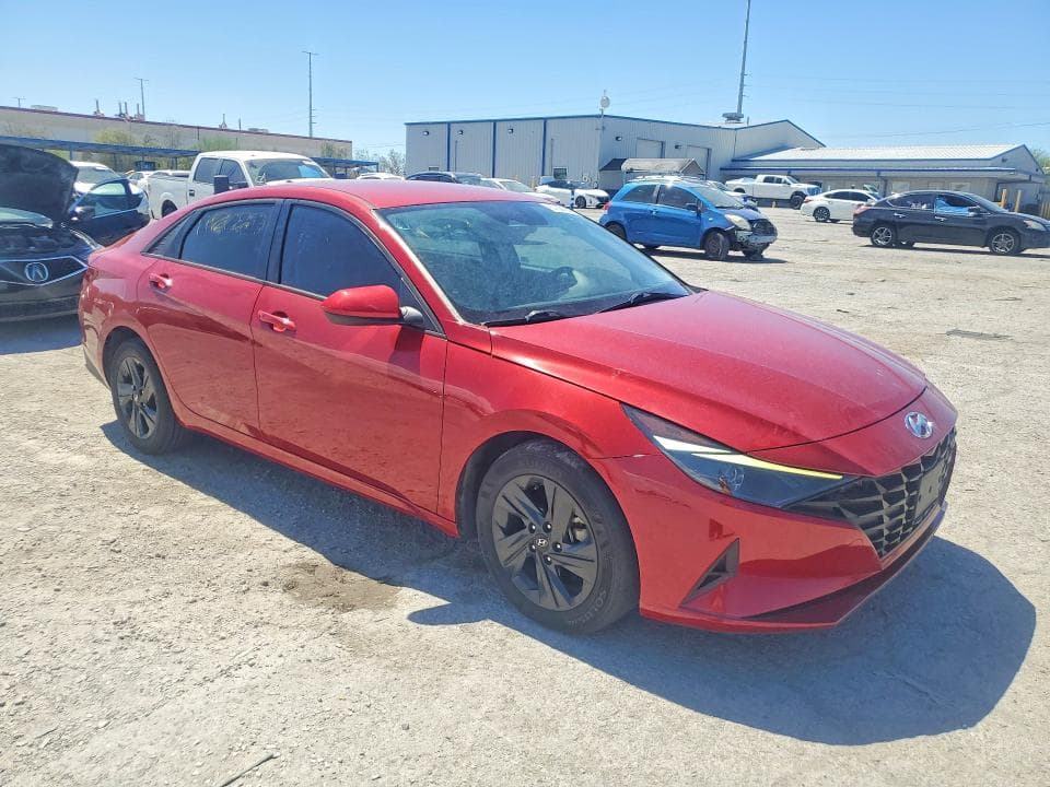 2022 HYUNDAI ELANTRA BLUE 4