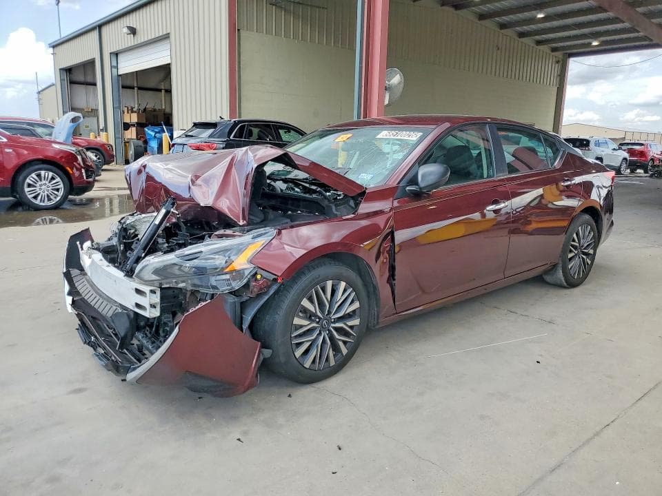 2024 NISSAN ALTIMA SV