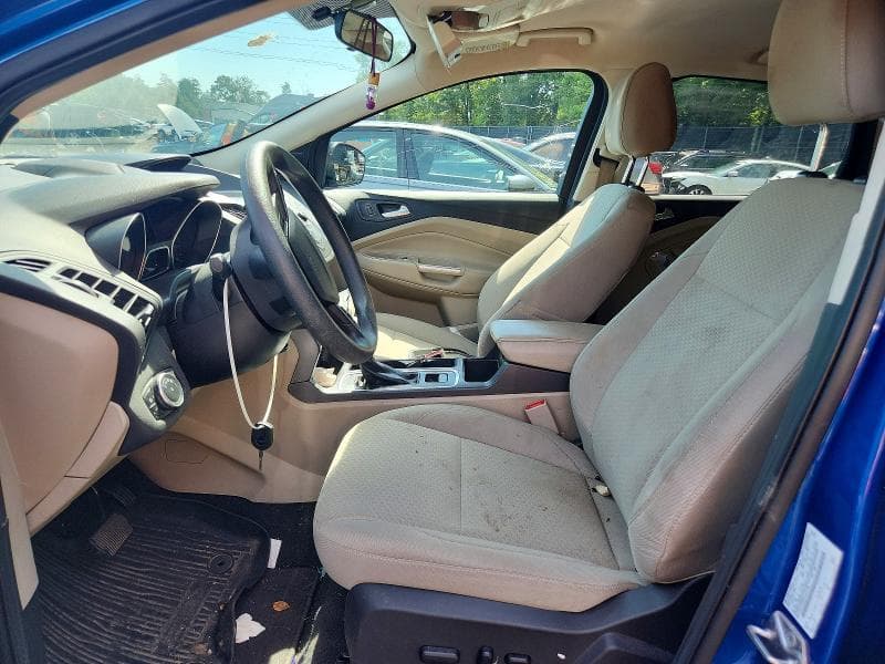 2017 FORD ESCAPE SE 7
