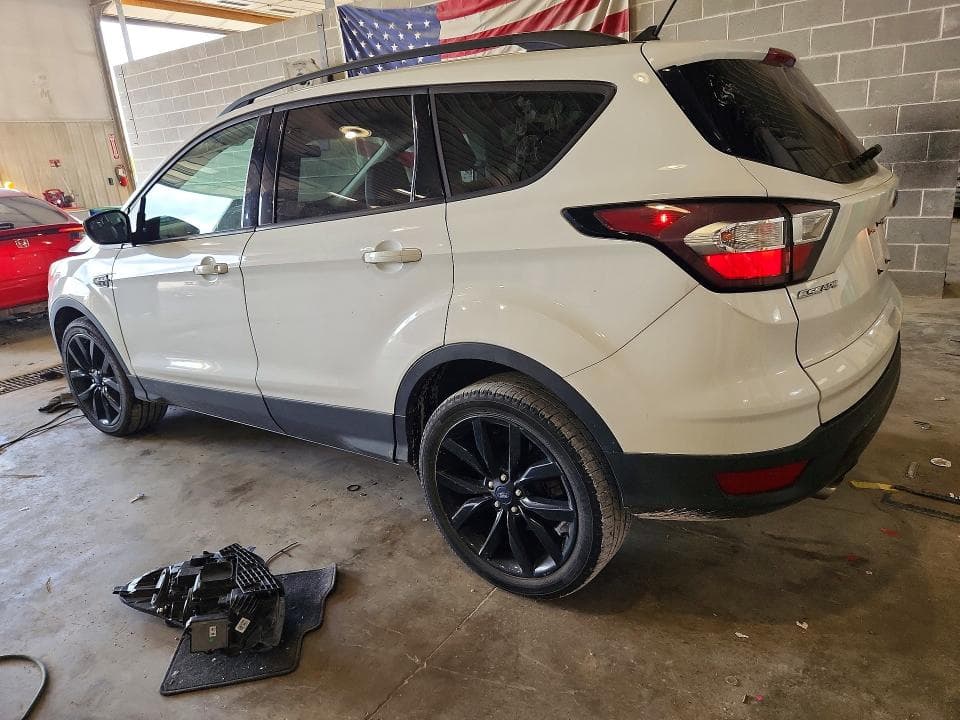 2018 FORD ESCAPE SE 2