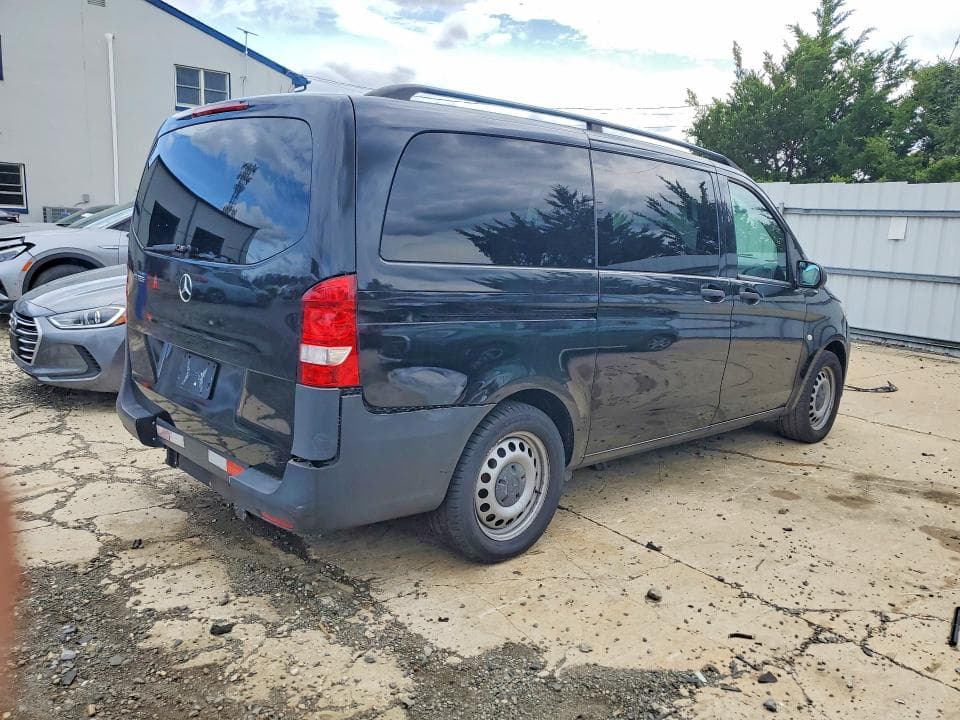 2019 MERCEDES-BENZ METRIS 3