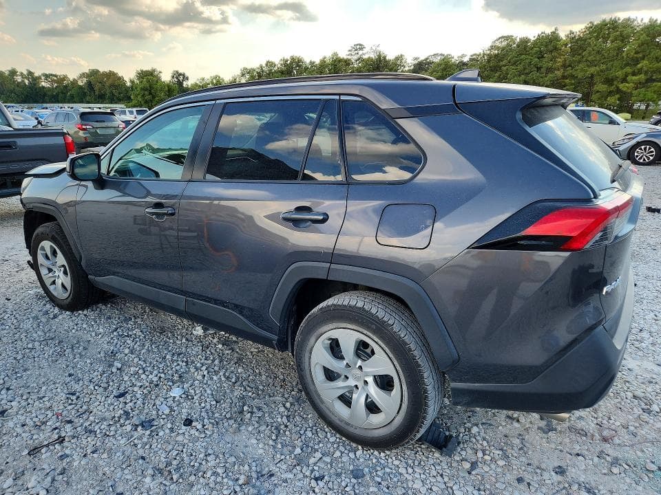 2019 TOYOTA RAV4 LE 2