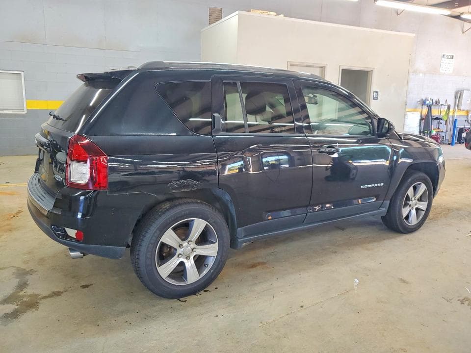 2017 JEEP COMPASS LATITUDE 3