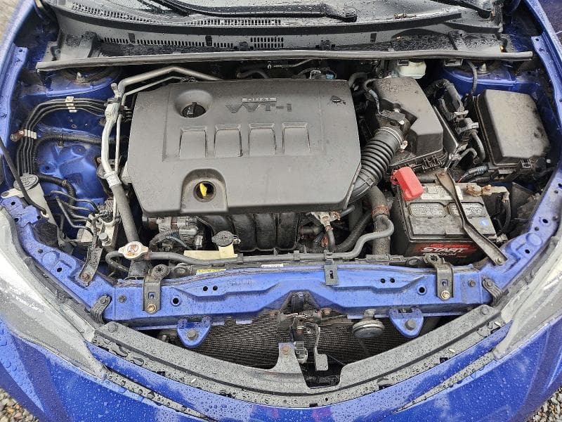 2017 TOYOTA COROLLA SE 11