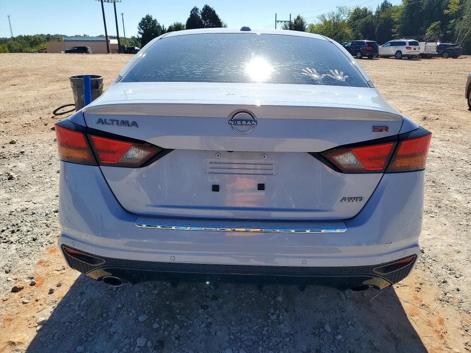 2023 NISSAN ALTIMA SR 6