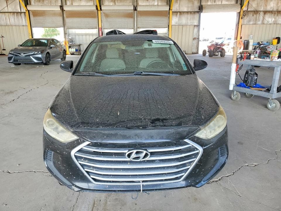 2017 HYUNDAI ELANTRA SE 5