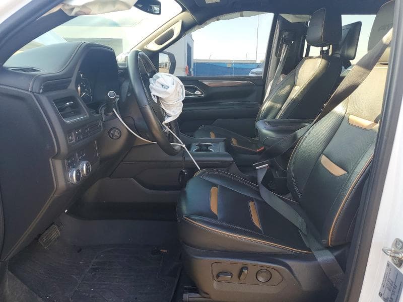 2021 GMC YUKON AT4 7