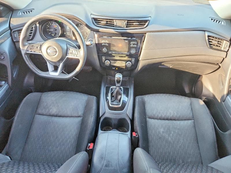 2017 NISSAN ROGUE SV 8