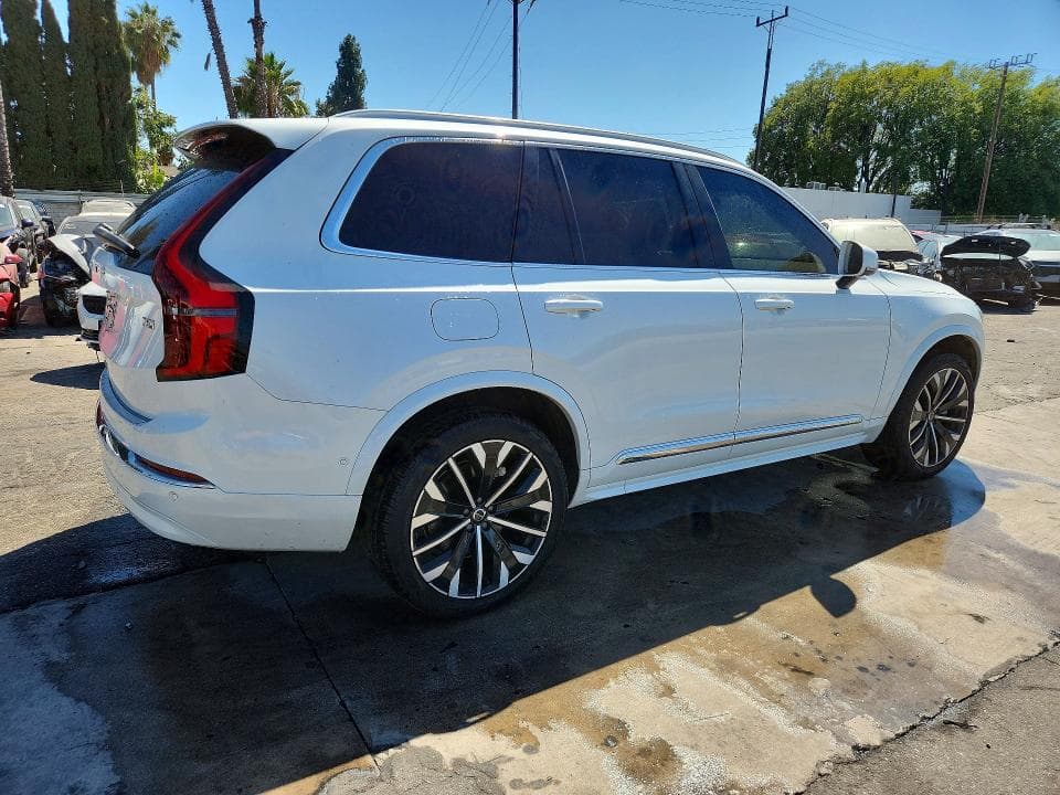 2025 VOLVO XC90 ULTRA 3