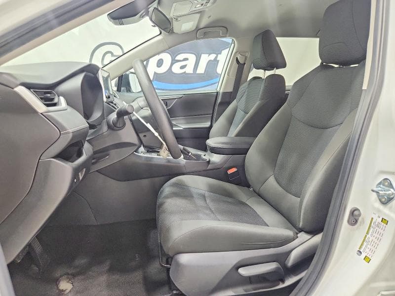 2025 TOYOTA RAV4 LE 7