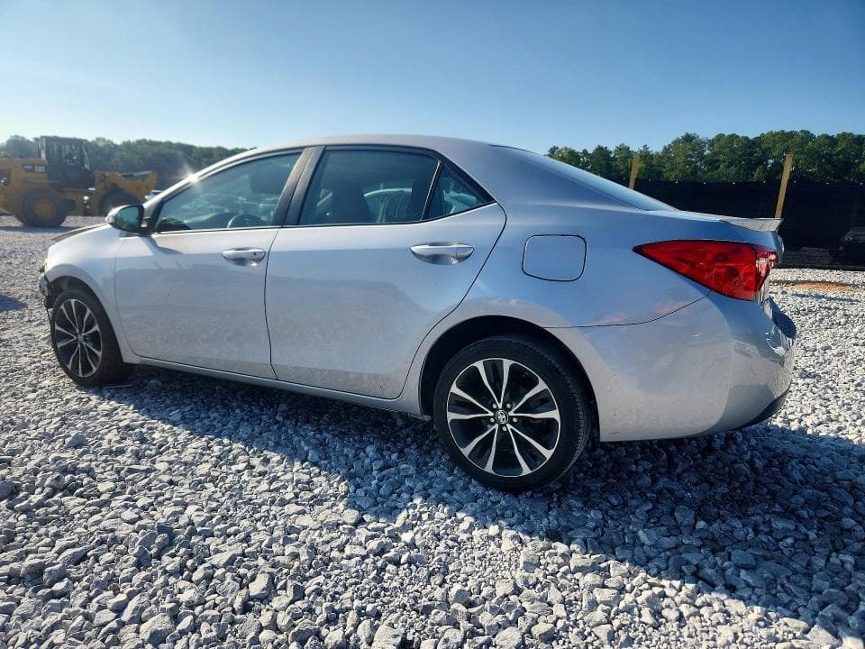 2017 TOYOTA COROLLA SE 2