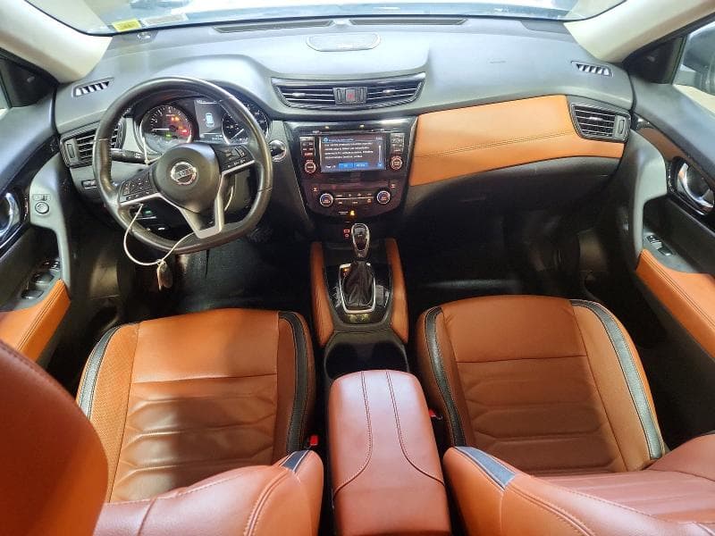 2017 NISSAN ROGUE S 8
