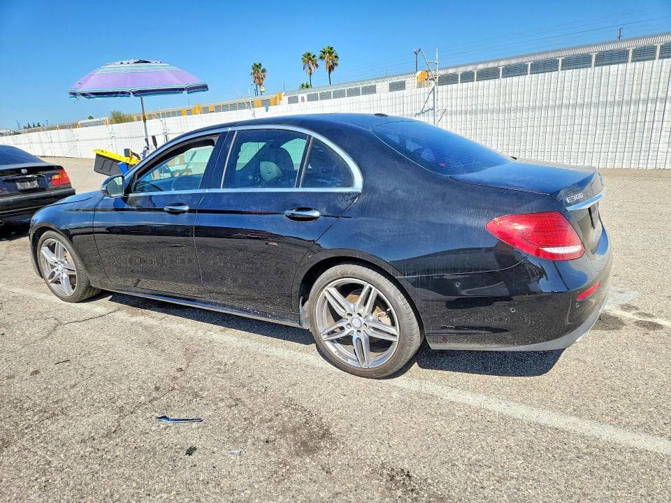 2017 MERCEDES-BENZ E 300 2