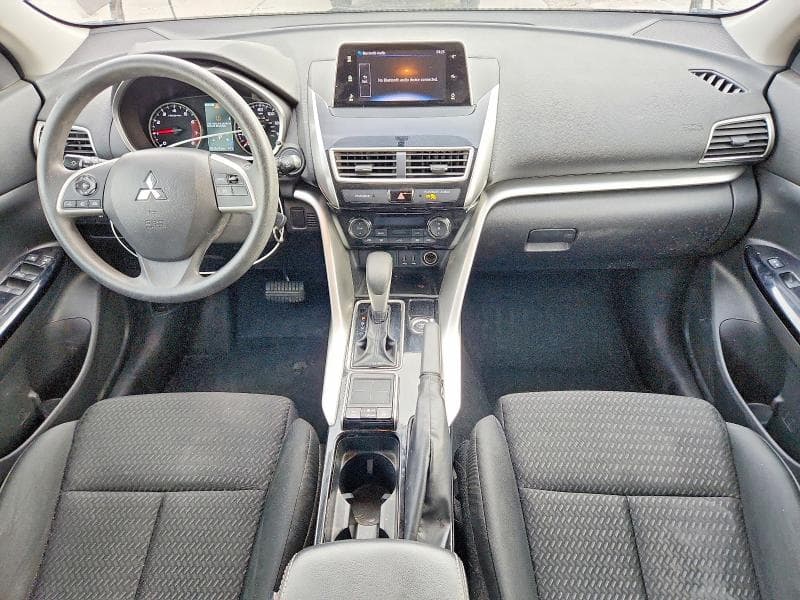 2019 MITSUBISHI ECLIPSE CROSS LE 8