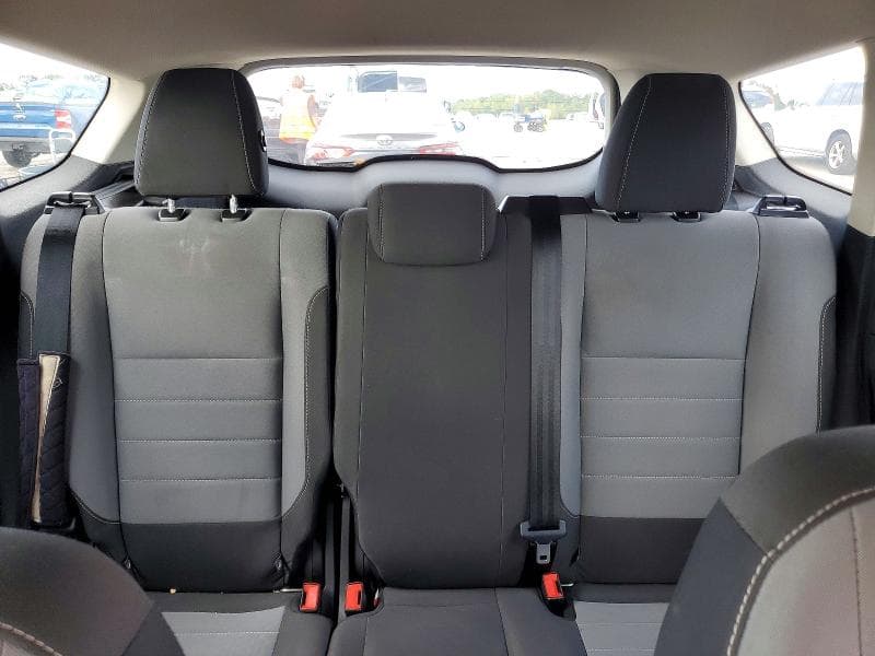 2017 FORD ESCAPE S 10