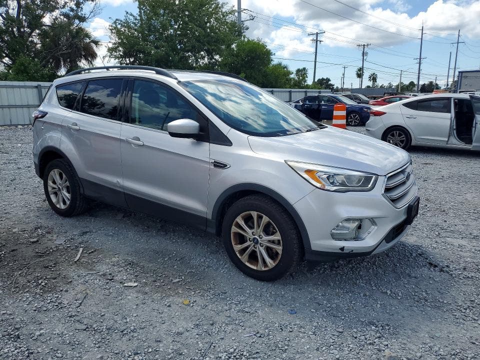 2018 FORD ESCAPE SEL 4