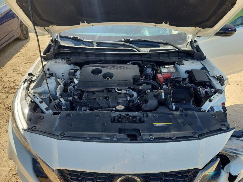 2020 NISSAN ALTIMA SR 11