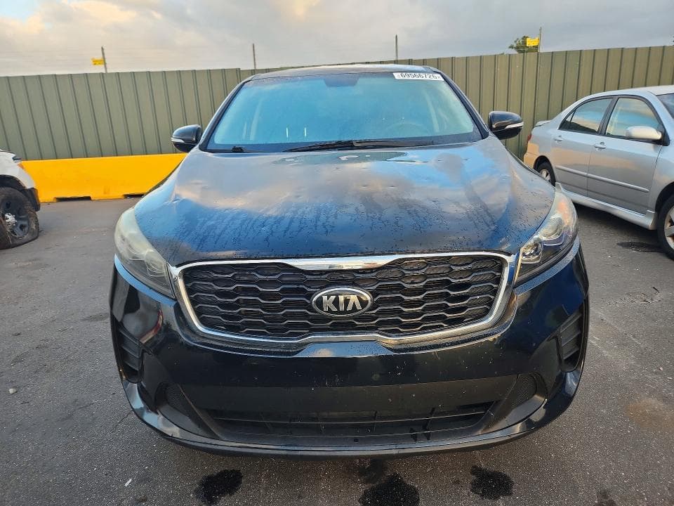 2019 KIA SORENTO L 5