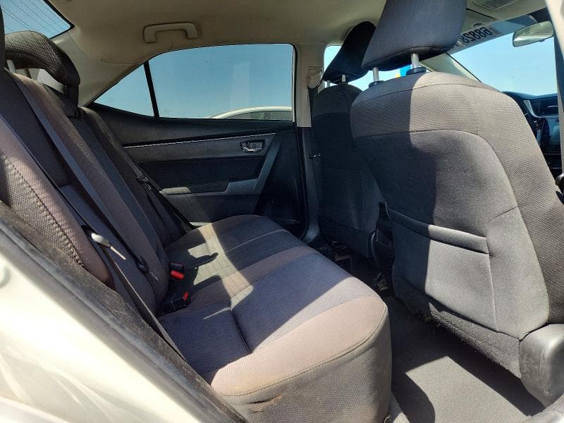 2018 TOYOTA COROLLA LE 10