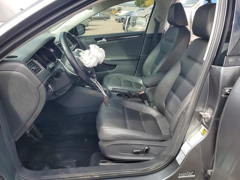 2017 VOLKSWAGEN JETTA SEL 7