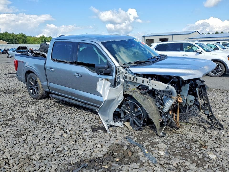 2023 FORD F150 SUPERCREW 4