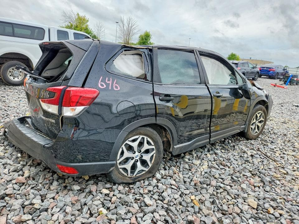 2021 SUBARU FORESTER PREMIUM 3