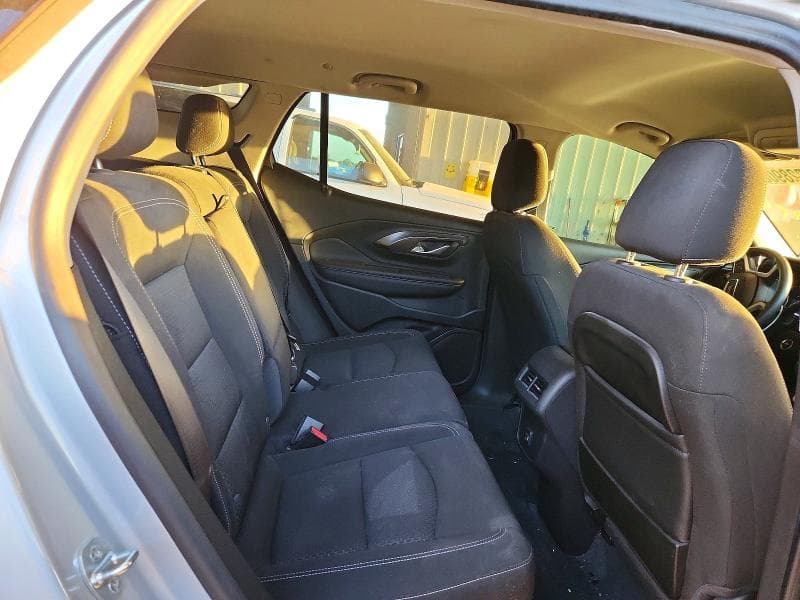 2022 GMC TERRAIN SLE 11