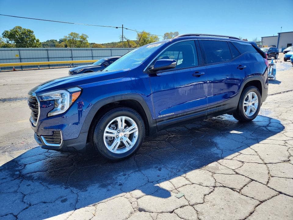 2022 GMC TERRAIN SLE - 1
