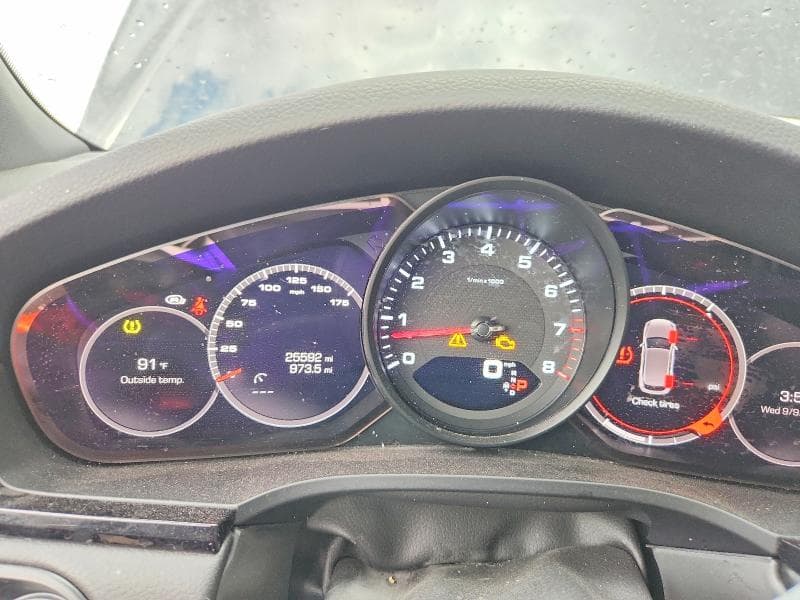 2021 PORSCHE CAYENNE 9