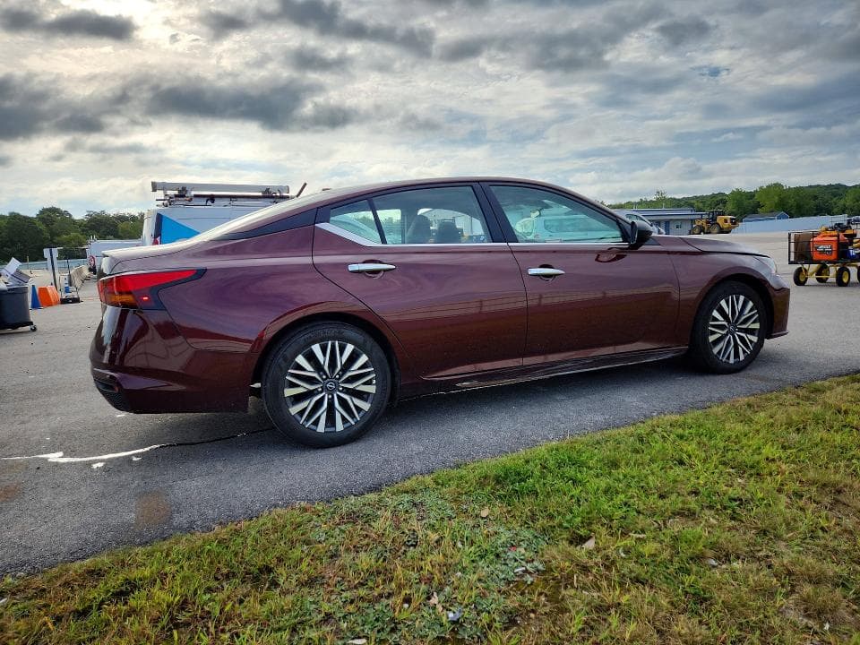 2025 NISSAN ALTIMA SV 3