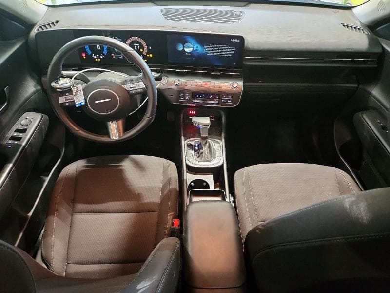 2024 HYUNDAI KONA SEL 8