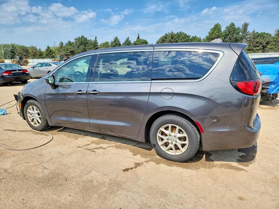 2017 CHRYSLER PACIFICA TOURING L 2