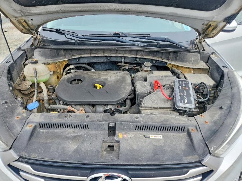 2017 HYUNDAI TUCSON SE 12