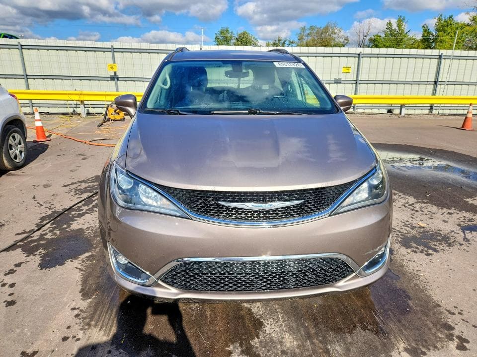2018 CHRYSLER PACIFICA TOURING L PLUS 5