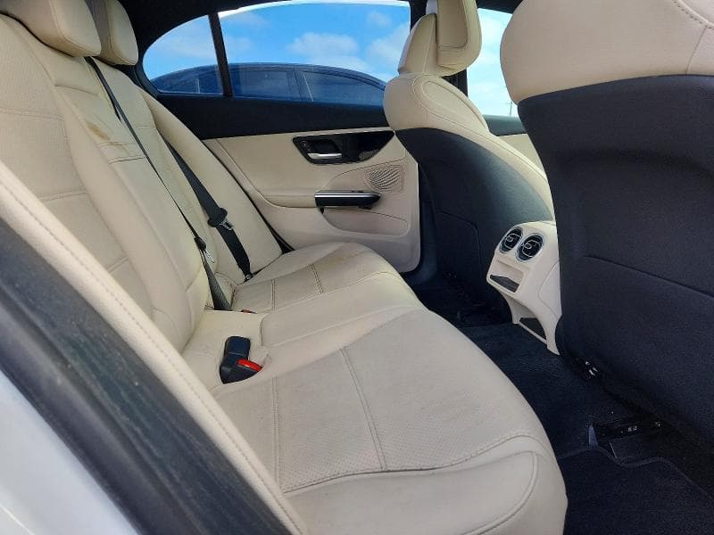 2024 MERCEDES-BENZ C 300 10