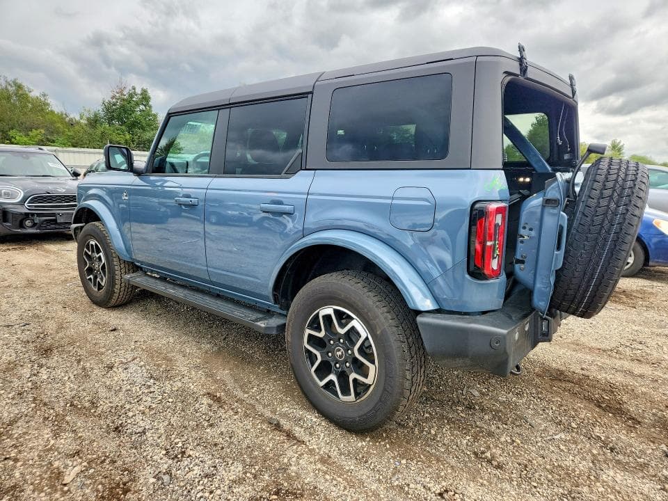 2024 FORD BRONCO OUTER BANKS 2